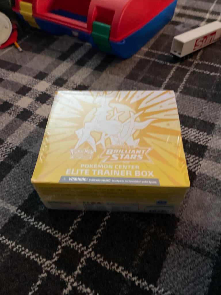 image for Pokémon brilliant stars elite trainer - New Sealed 