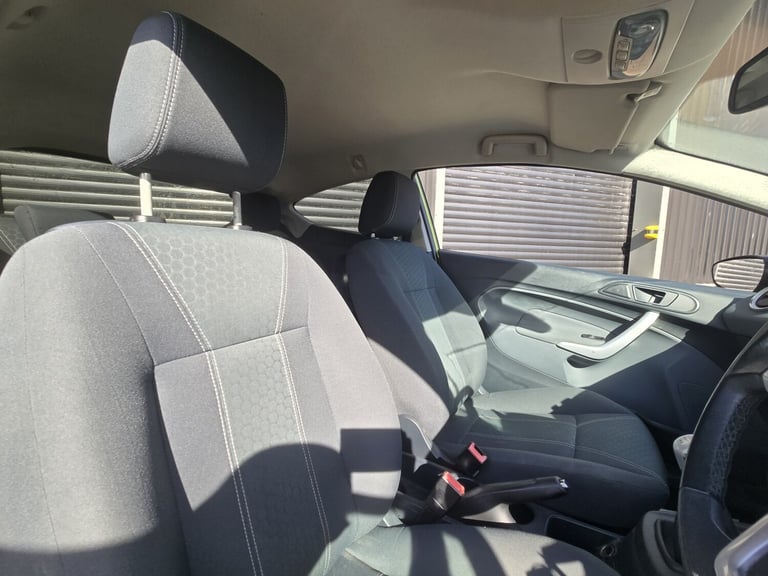 FORD FIESTA 1.4 Titanium 2009