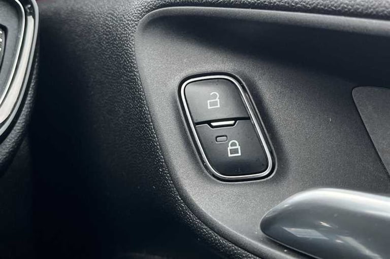 2017 Ford Fiesta 1.0 EcoBoost Zetec 5dr HATCHBACK PETROL Manual