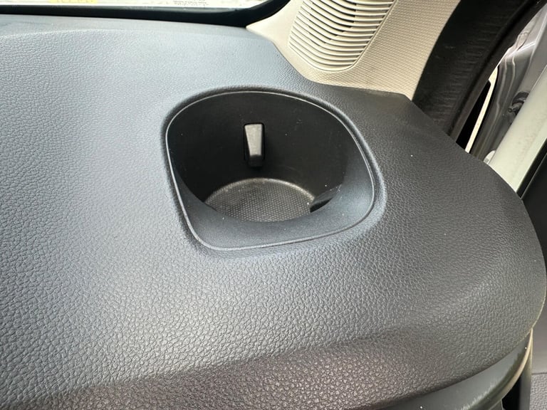 2022 Renault Trafic 2.0 dCi Blue SL28 Business+ L1 H1 Euro 6 (s/s) 5dr PANEL VAN Diesel Manual