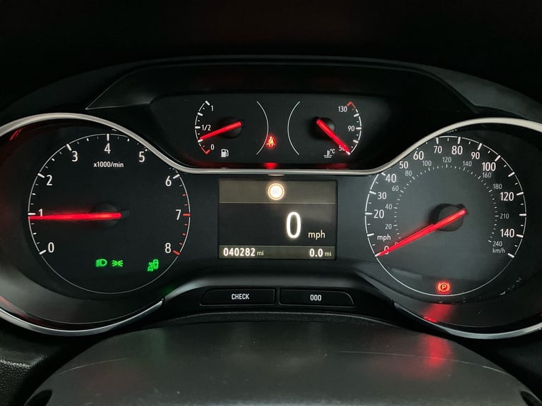 2020 Vauxhall Grandland X 1.2 Turbo SRi Nav 5dr Hatchback PETROL Manual