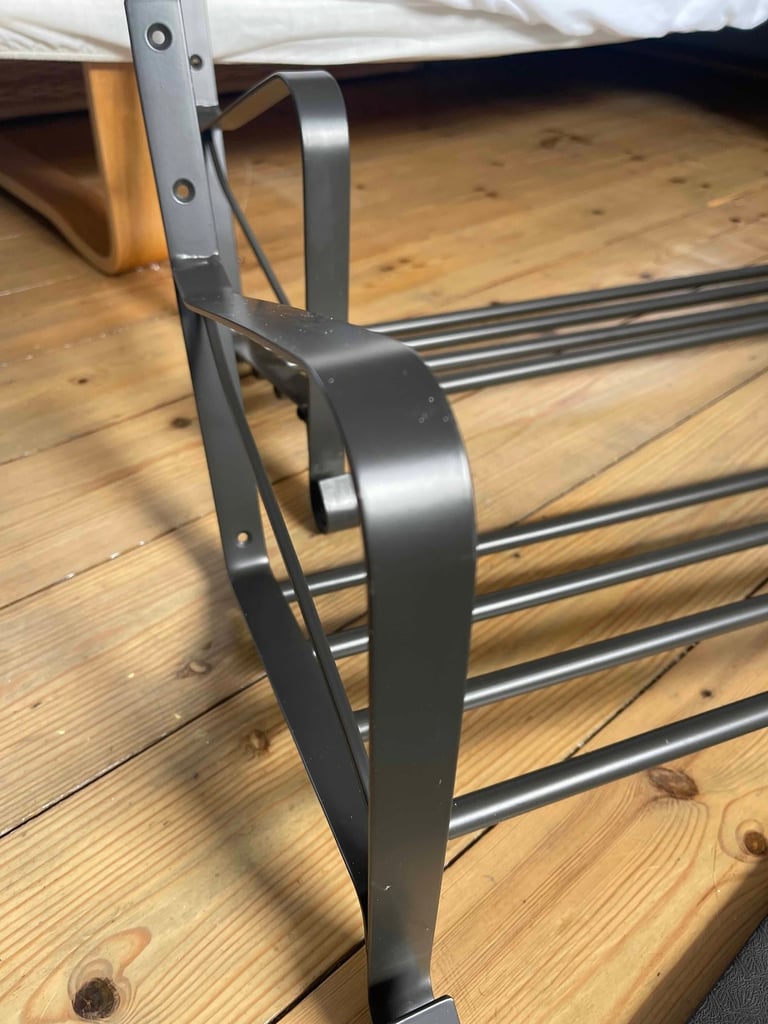 Pair of metal shelves 112cm (Ikea Portis)