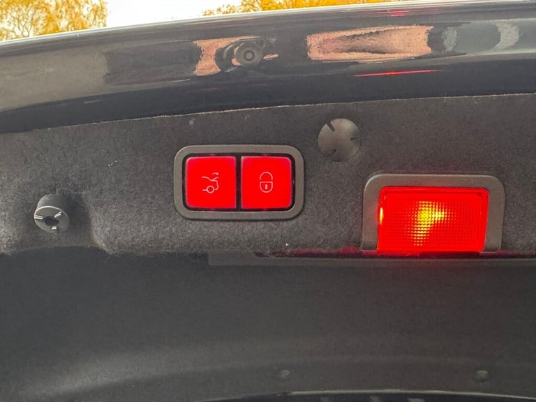 2016 Mercedes-Benz C Class AMG LINE PREMIUM PLUS Saloon Diesel Automatic