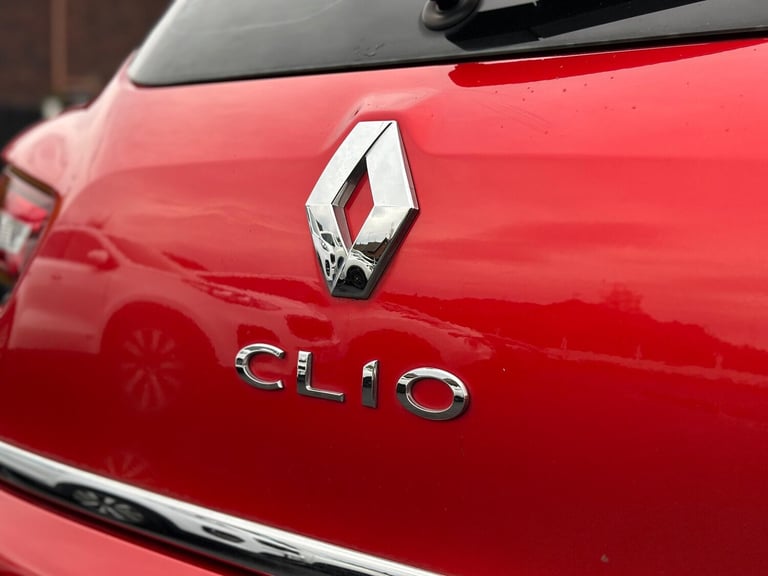2015 Renault Clio 1.2 16V Dynamique Nav Euro 6 5dr HATCHBACK Petrol Manual