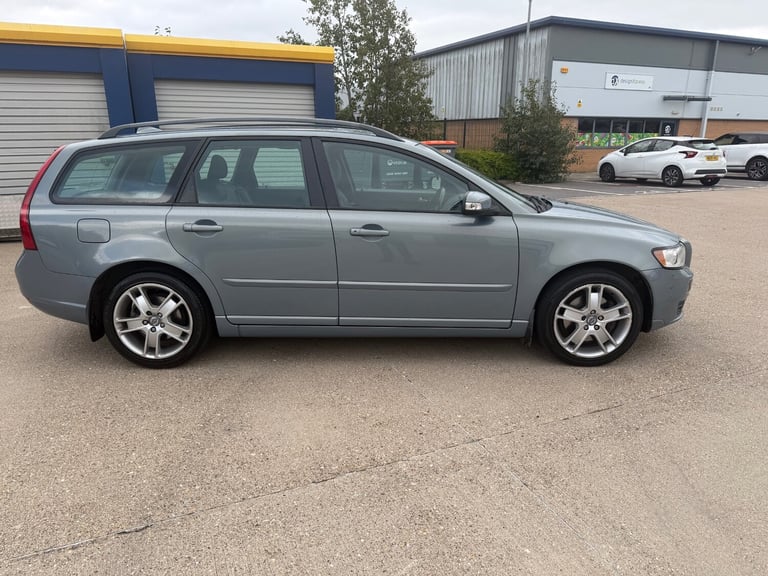2008 Volvo V50 2.0D SE 5dr ESTATE Diesel Manual