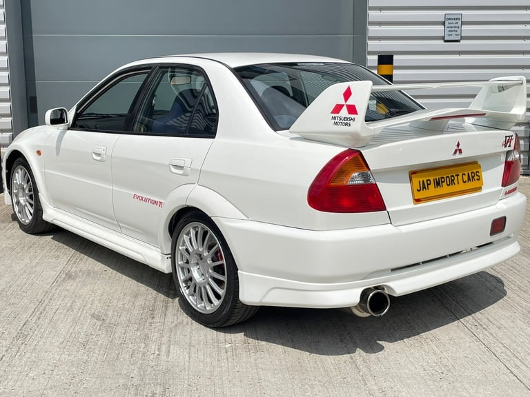 1999 Mitsubishi Lancer EVOLUTION 6 CONCOURS GENUINE LOW MILEAGE TRULY MINT  Petrol Manual