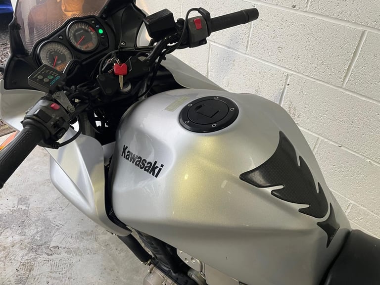 2007 - KAWASAKI Z750 Z 750 - ZR750 K6F - 12 MONTHS MOT - VERY CLEAN 