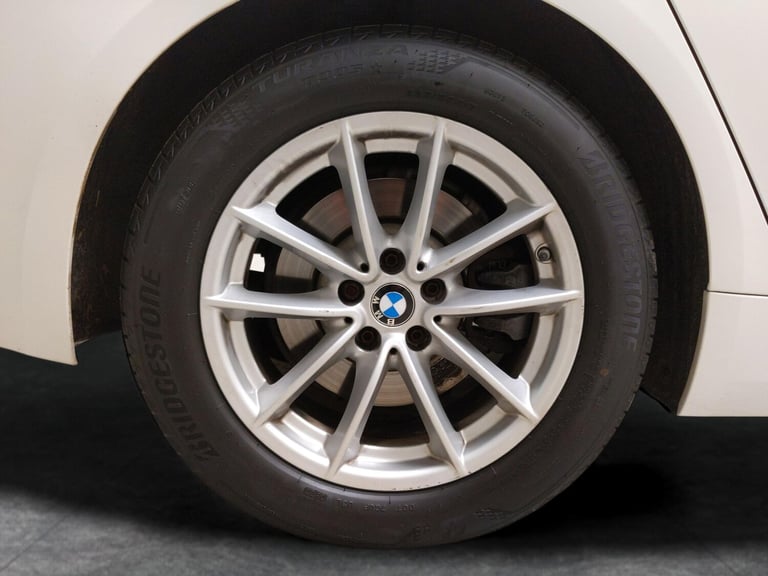 2018 BMW 5 Series 520d SE 4dr Auto SALOON DIESEL Automatic