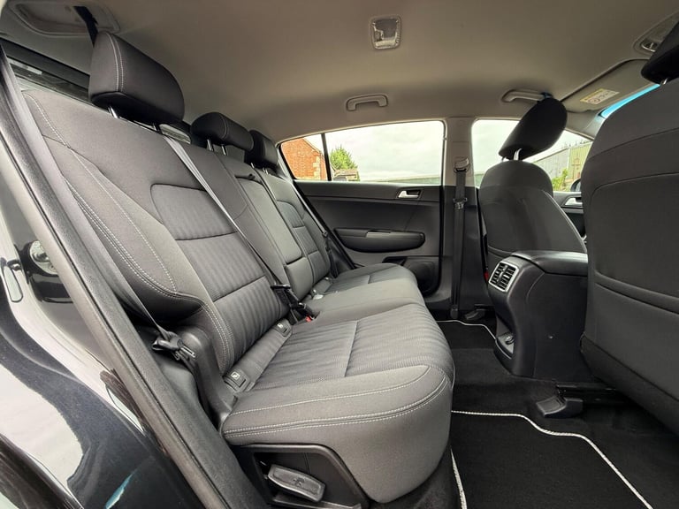 2017 Kia Sportage 1.7 CRDi 1 Euro 6 (s/s) 5dr ESTATE Diesel Manual