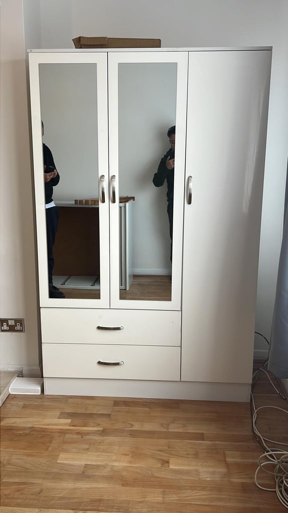 Modern brand new Wardrobes available for sale 