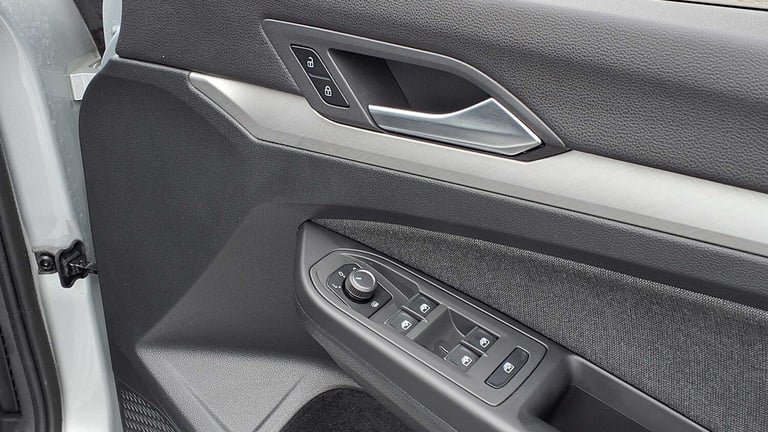 2023 Volkswagen Golf 1.5 TSI 150 Life 5dr HATCHBACK PETROL Manual