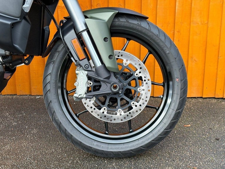 DUCATI MULTISTRADA V2 S