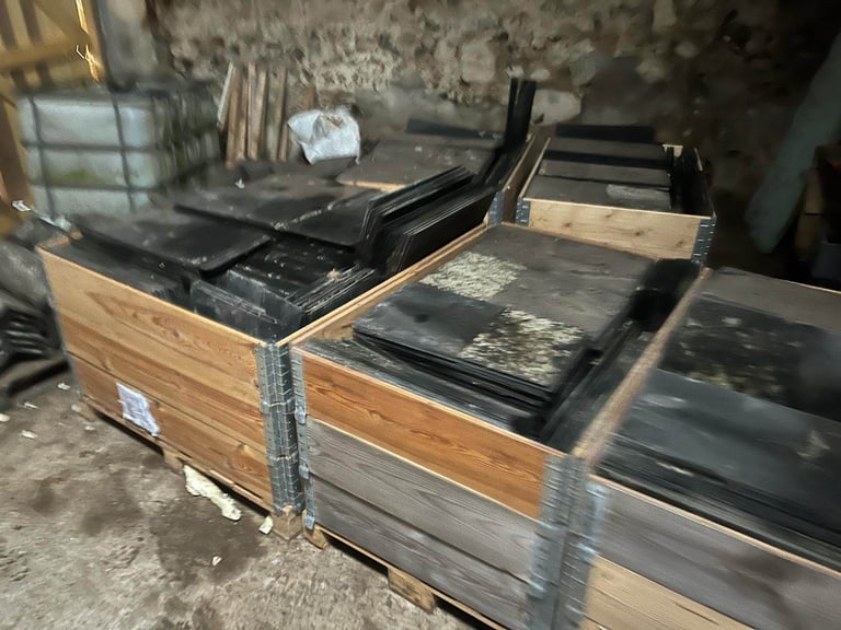 Castledawson 700 NEW octagon chimney pots 