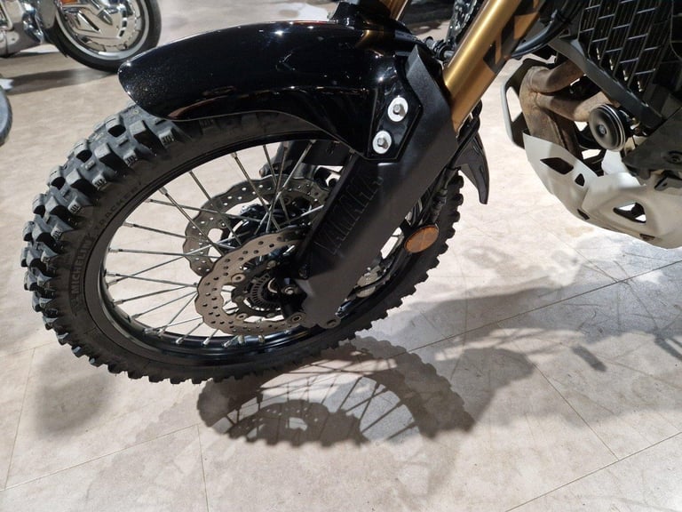 YAMAHA TENERE 700 WORLD RAID IN BLACK
