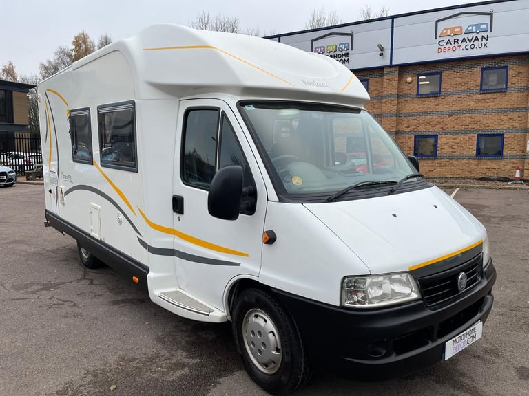 Benimar Perseo 500 two berth fixed rear bed compact motorhome***REDUCED**