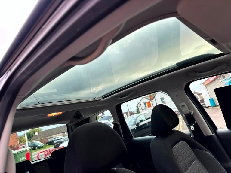 Citroen C3 PURETECH PLATINUM PICASSO-ONLY 60702 MILES, ONLY ?35 ROAD TAX