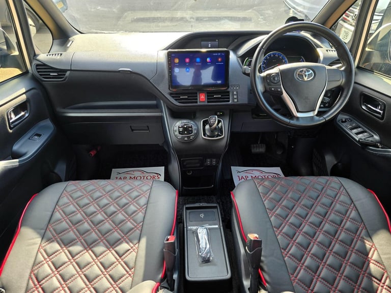 WE HAVE 6 MORE VOXY HYBRID AVAILABLE