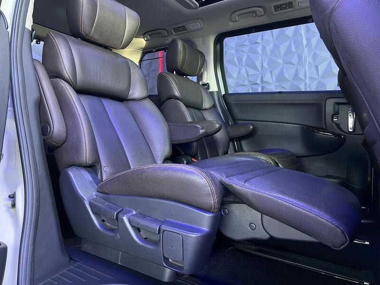 2025 Nissan Elgrand 3.5 Highway Star 4WD Xtronic CVT 5dr mpv PETROL Automatic
