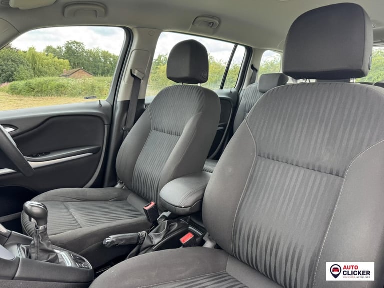 2017 Vauxhall Zafira Tourer 1.6 CDTi ecoFLEX Design MPV 5dr Diesel Manual Euro 6 (s/s) (134 ps) M...