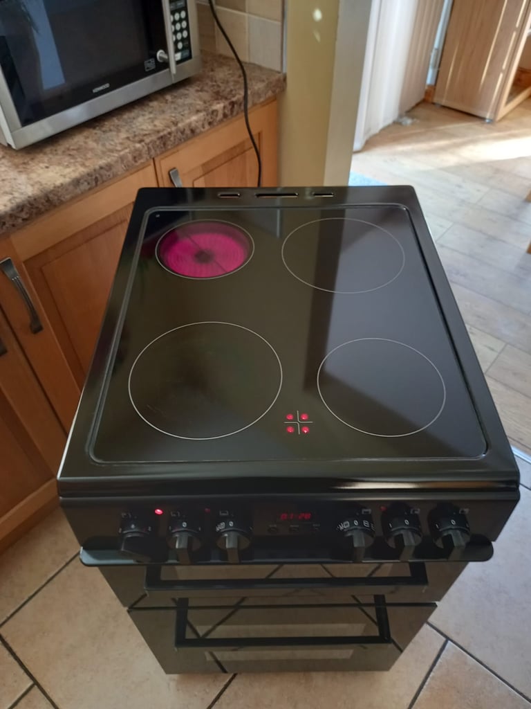 Bush 50cm cooker