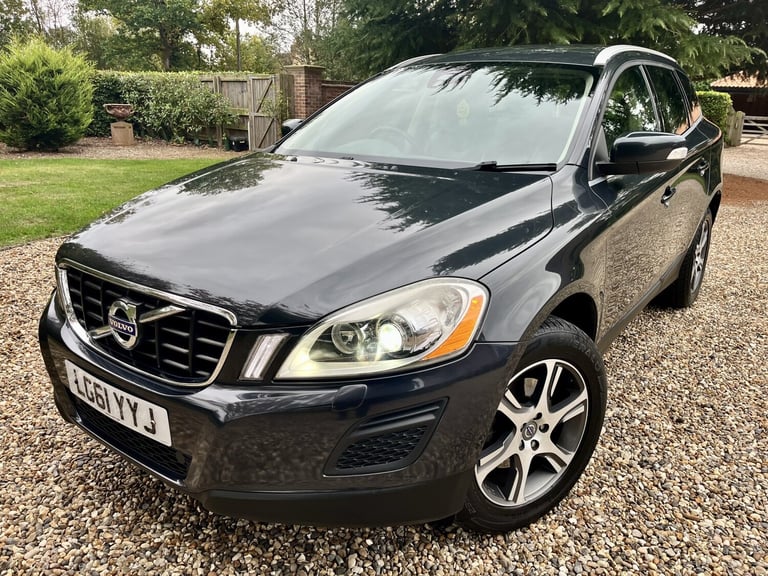 VOLVO XC60 2.4 D5 SE Lux 2011