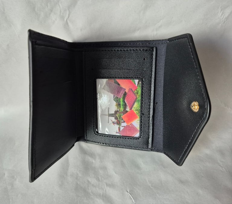 NEW Womens Wallets Set of 3