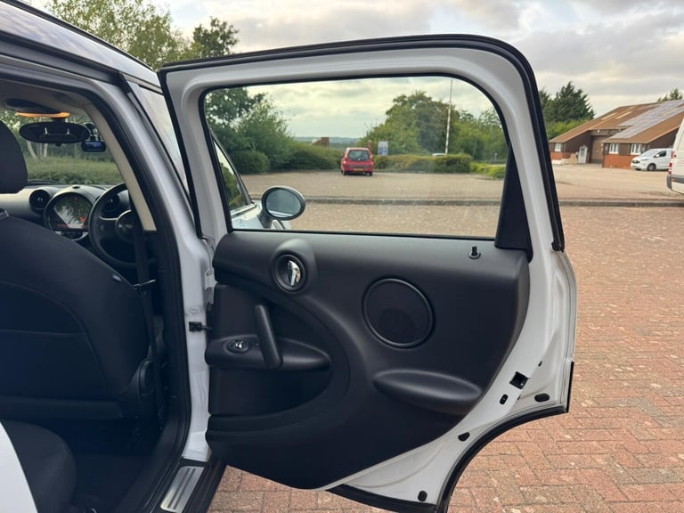 2015 MINI Countryman 1.6 Cooper Auto Euro 6 5dr HATCHBACK Petrol Automatic