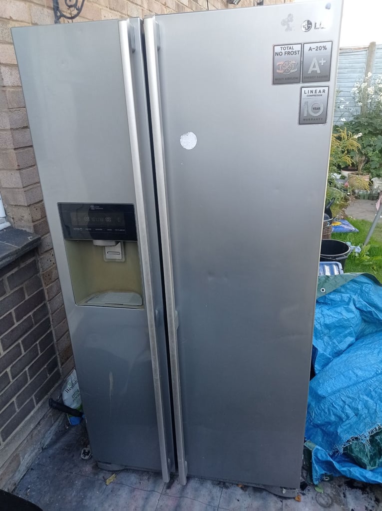Not working Double door American style fridge freezer