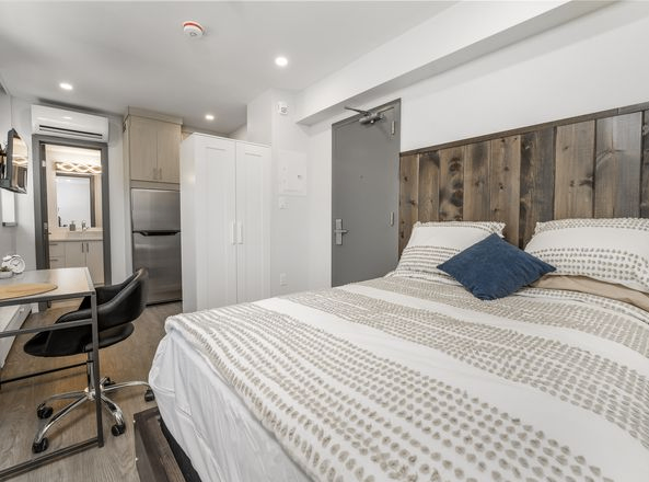 Spacious & Cosy Double Room for Rent SL1 6JY
