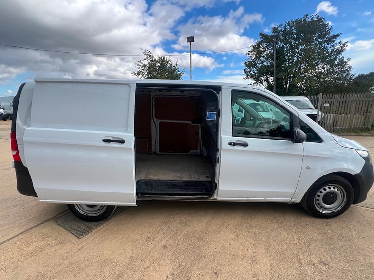 2021 Mercedes-Benz Vito 1.7 114 CDI Progressive Panel Van 5dr Diesel Manual FWD L2 Euro 6 (s/s) (...