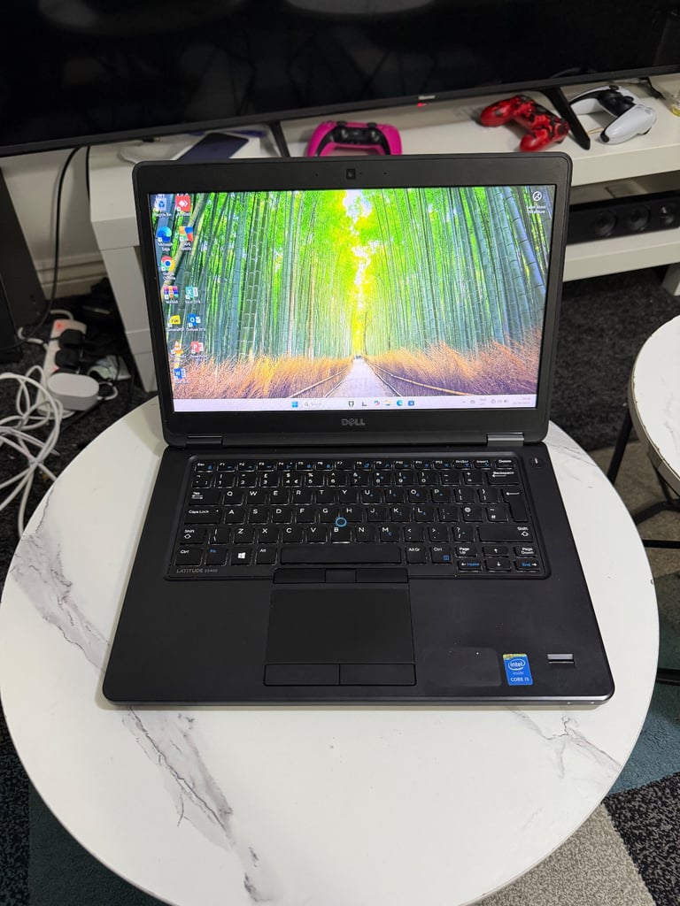 image for Dell Latitude E5450 ( 8gb ram, 256gb SSD Storage, Intel Core i5 )