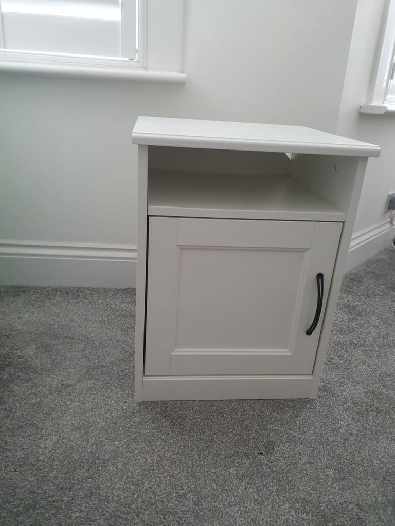 Two White Bedside Table Unit Cabinets 