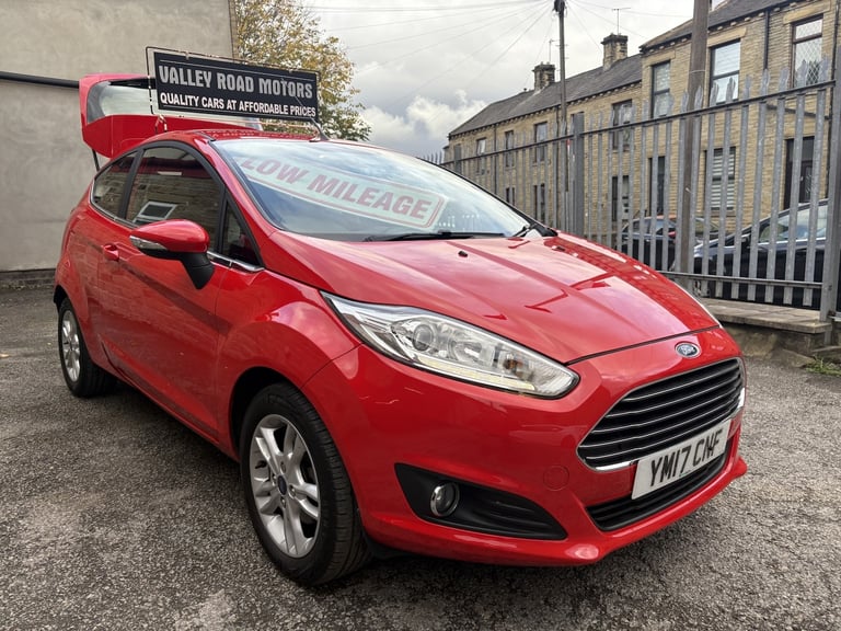 FORD FIESTA 1.25 Zetec 2017