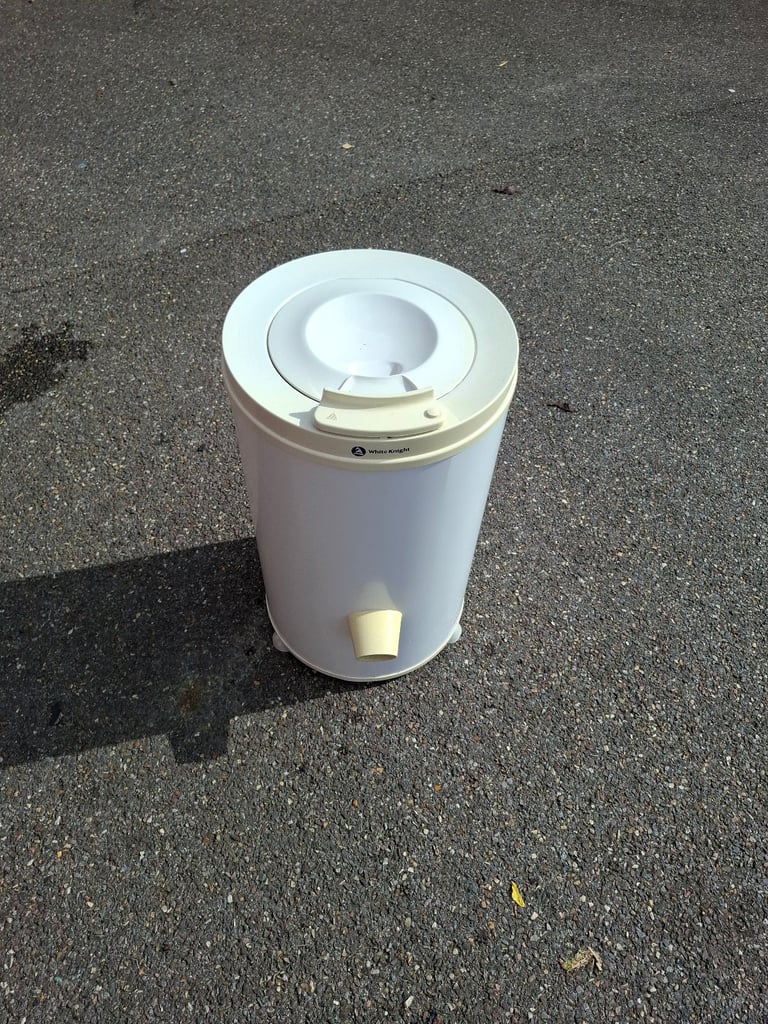 image for White knight 3.7kg spin dryer 