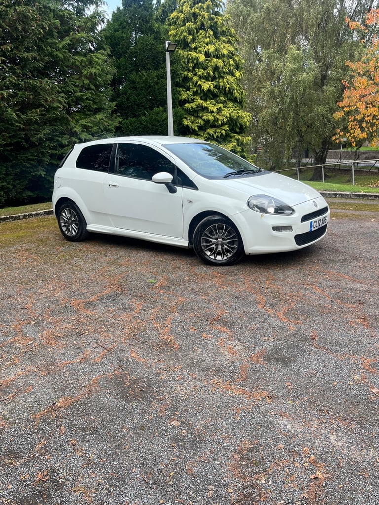 image for 2012 Fiat Punto GBT