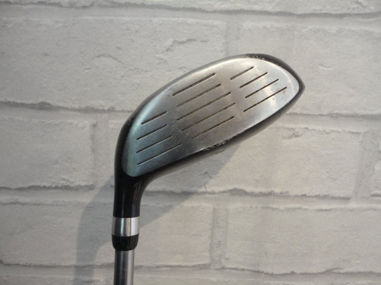 Various golf clubs drivers, woods, various prices, ping, ram, callaway, taylormade, mizuno etc 
