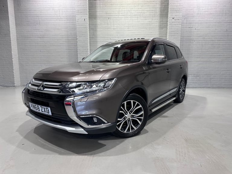 image for 2018 Mitsubishi Outlander 2.2 DI-D 4 SUV 5dr Diesel Auto 4WD Euro 6 (147 ps) ESTATE Diesel Automatic