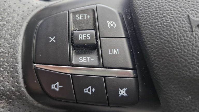 2021 Ford Kuga 2.5 PHEV ST-Line X Edition 5dr CVT SUV Plug-In Hy Automatic