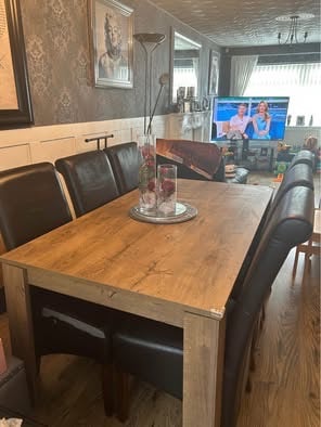 image for Dining table with 6 chairs £100 needs gone ASAP