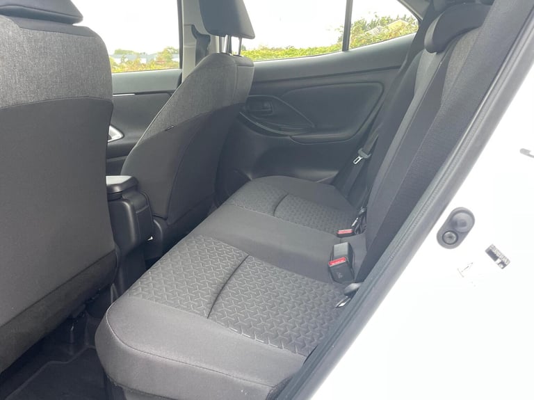 2024 Toyota Yaris 1.5 Hybrid Icon 5dr CVT Estate Hybrid Automatic