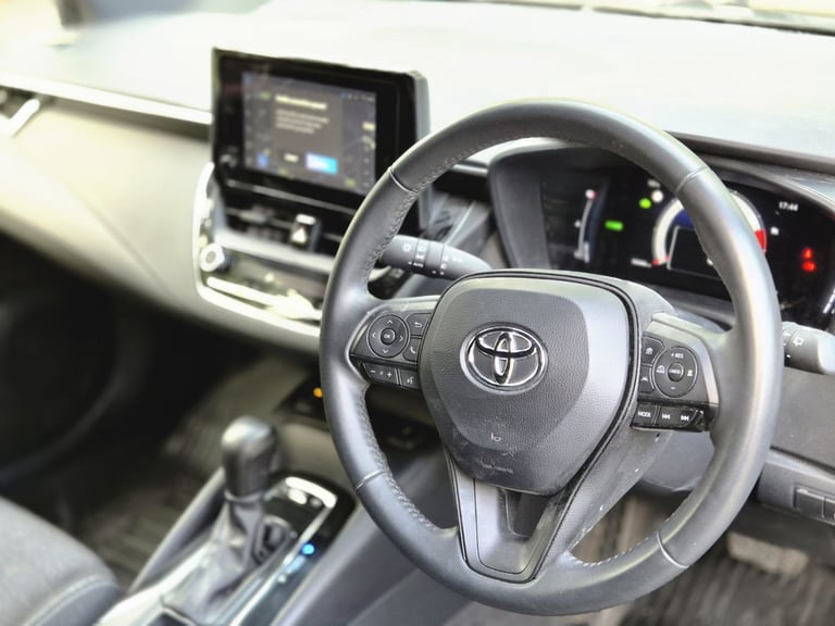 Toyota, COROLLA, Car Derived Van, 2024, Other, 1798 (cc)