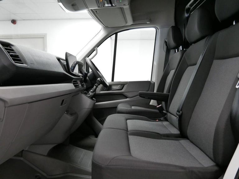 74 VW CRAFTER CR35 2.0 TDI 140 BHP LONG HIGH ROOF COMMERCE PLUS ( FACELIFT )