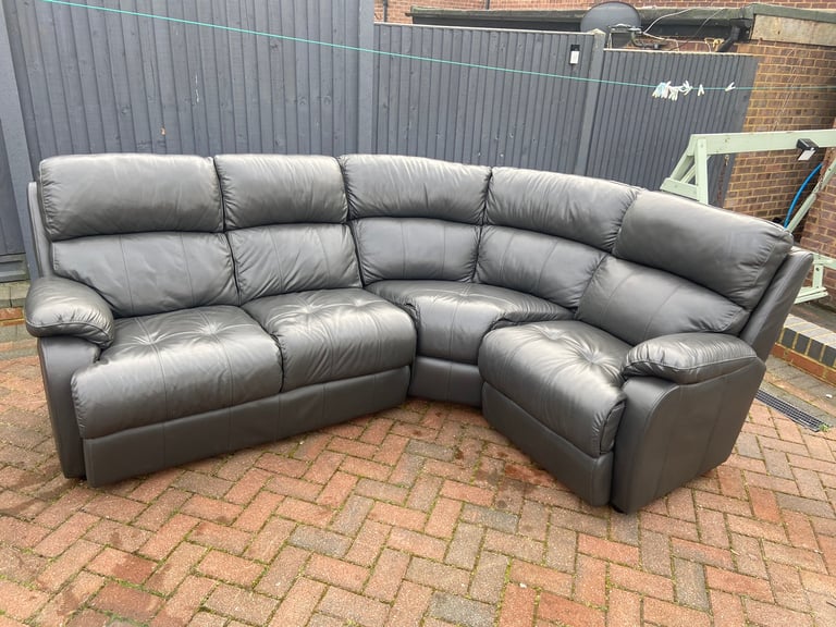 Leather Sofa For In Bedfordshire