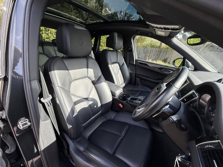 2016 Porsche Macan 2.0T PDK 4WD Euro 6 (s/s) 5dr Petrol