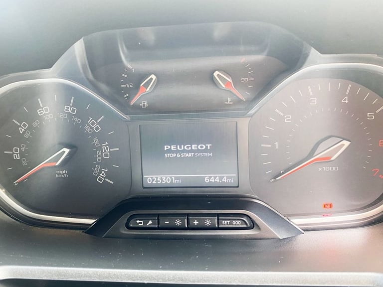 2022 Peugeot RIFTER HORIZON RS PLUS AU 5 Seat Auto Wheelchair Accessible Disabled Access Vehicle ...