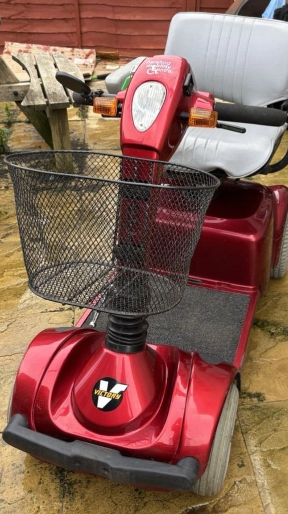 PRIDE VICTORY MOBILITY SCOOTER 