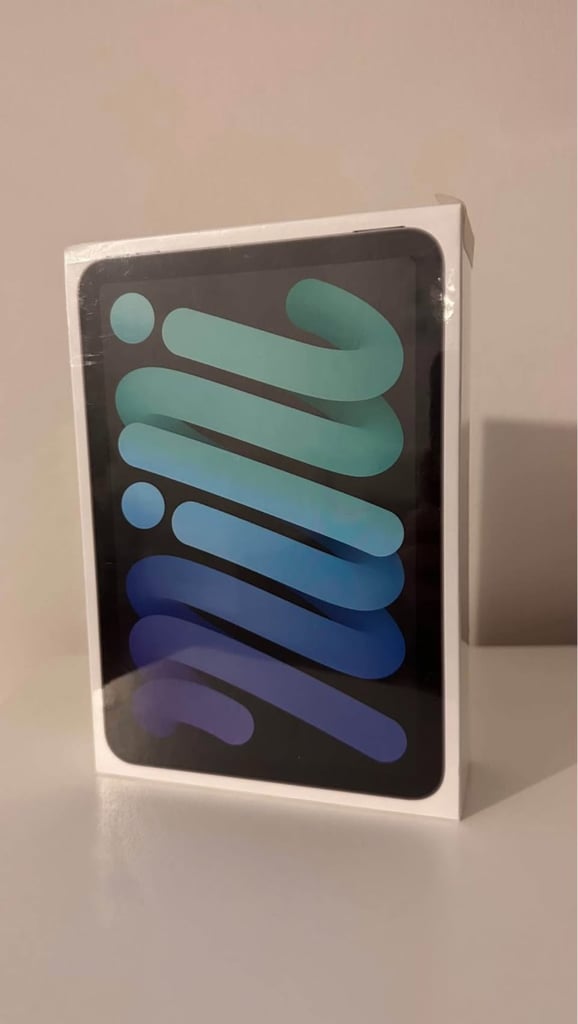 iPad mini 6th generation Wi-Fi and Cellular - NEW