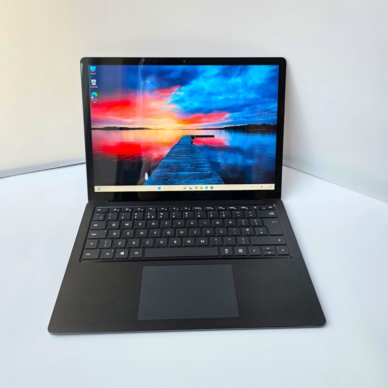 image for Microsoft Surface Laptop 3 TOUCH 2K i7 1065G7 16GB DDR4 256GB SSD Tablet