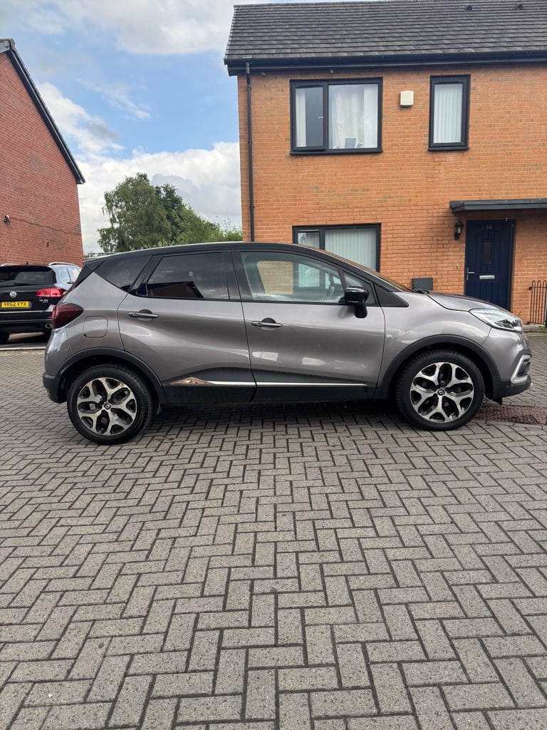 Renault, CAPTUR, Hatchback, 2017, Manual, 1461 (cc), 5 doors