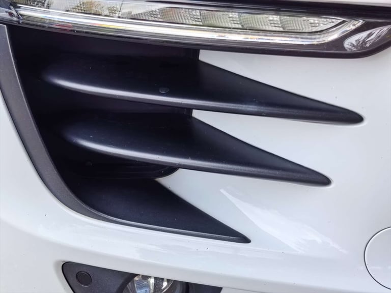 2015 Porsche Macan 3.0 Macan S D Semi-Auto 4WD 5dr SUV Diesel Automatic